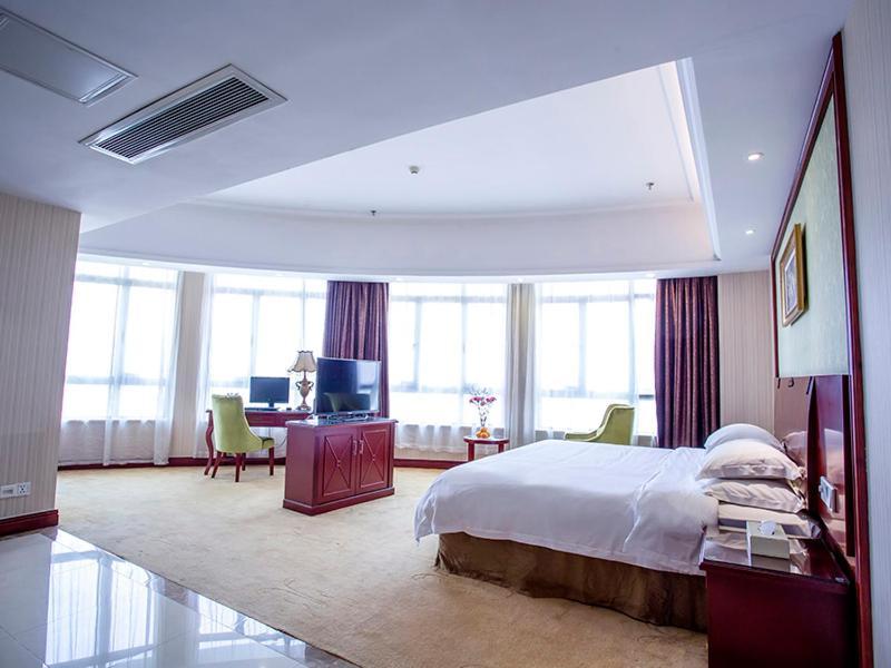 Vienna Hotel - Jinzhou Branch Guangzhou Bagian luar foto
