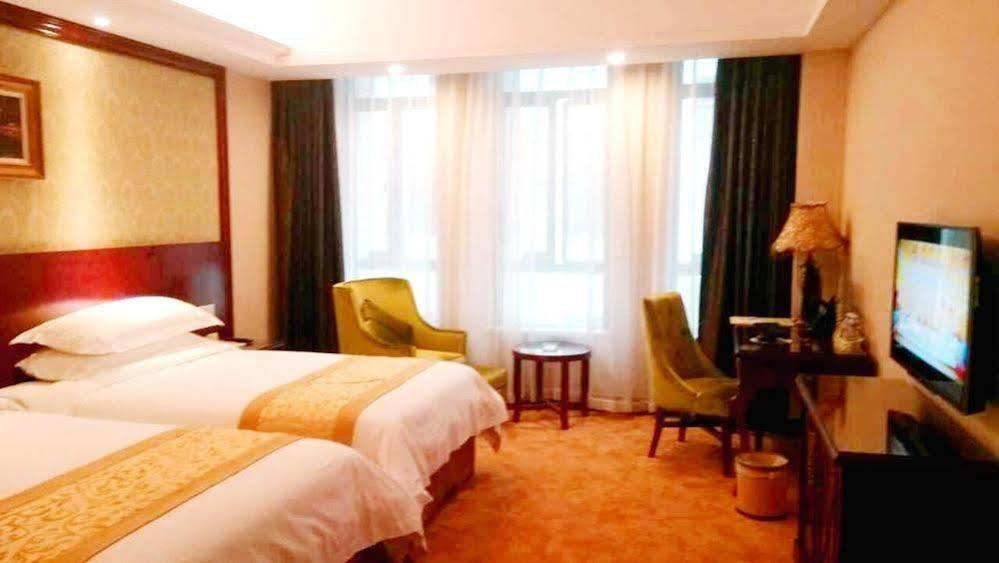 Vienna Hotel - Jinzhou Branch Guangzhou Bagian luar foto